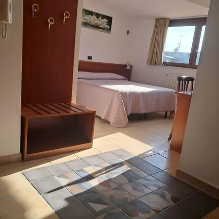 Domus Pacis * 산 조반니 로톤도